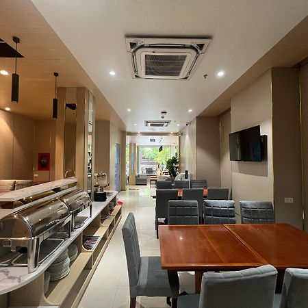 A25 Hotel - 277 Le Thanh Ton Hô Chi Minh-Ville Extérieur photo
