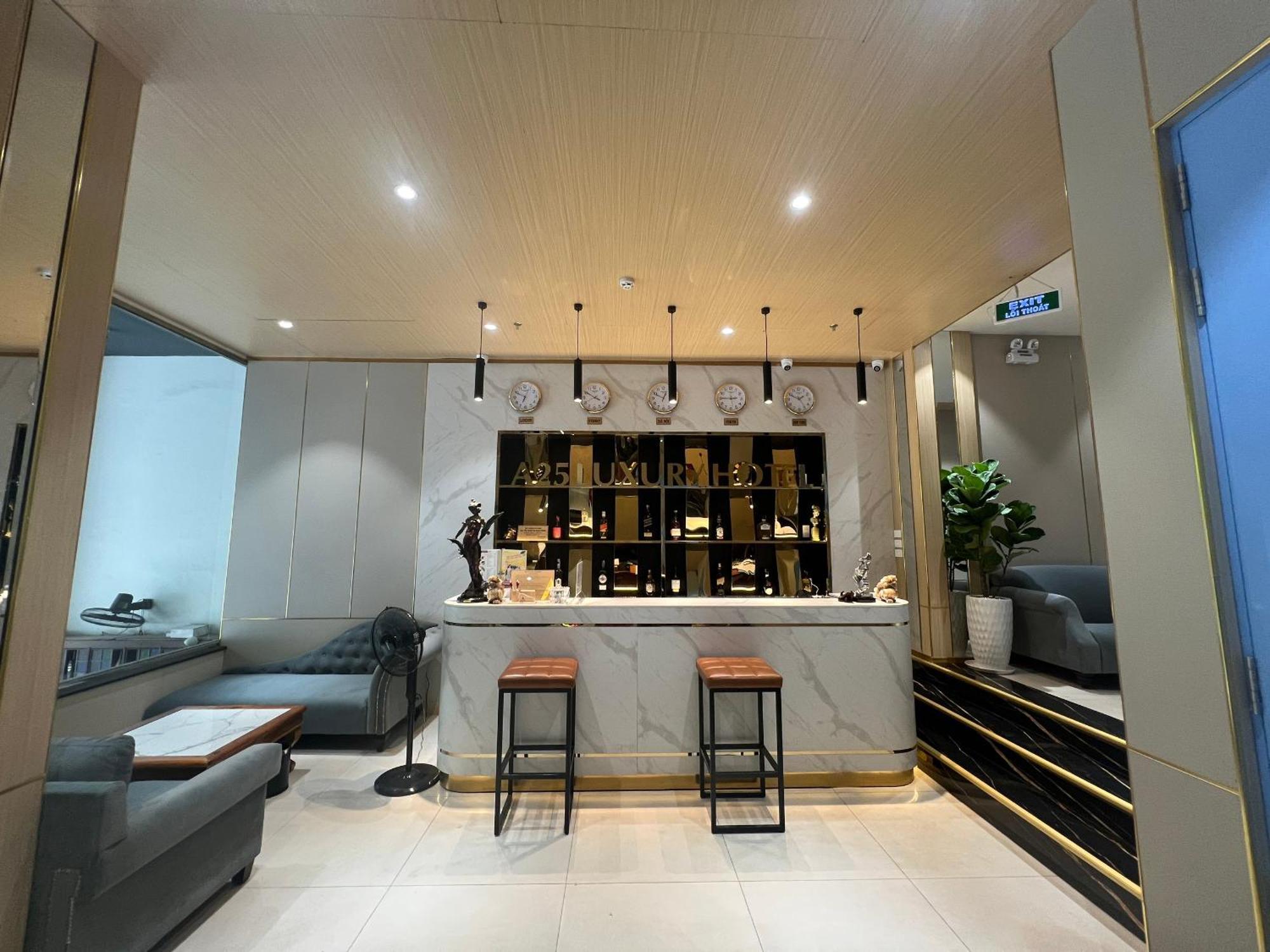 A25 Hotel - 277 Le Thanh Ton Hô Chi Minh-Ville Extérieur photo