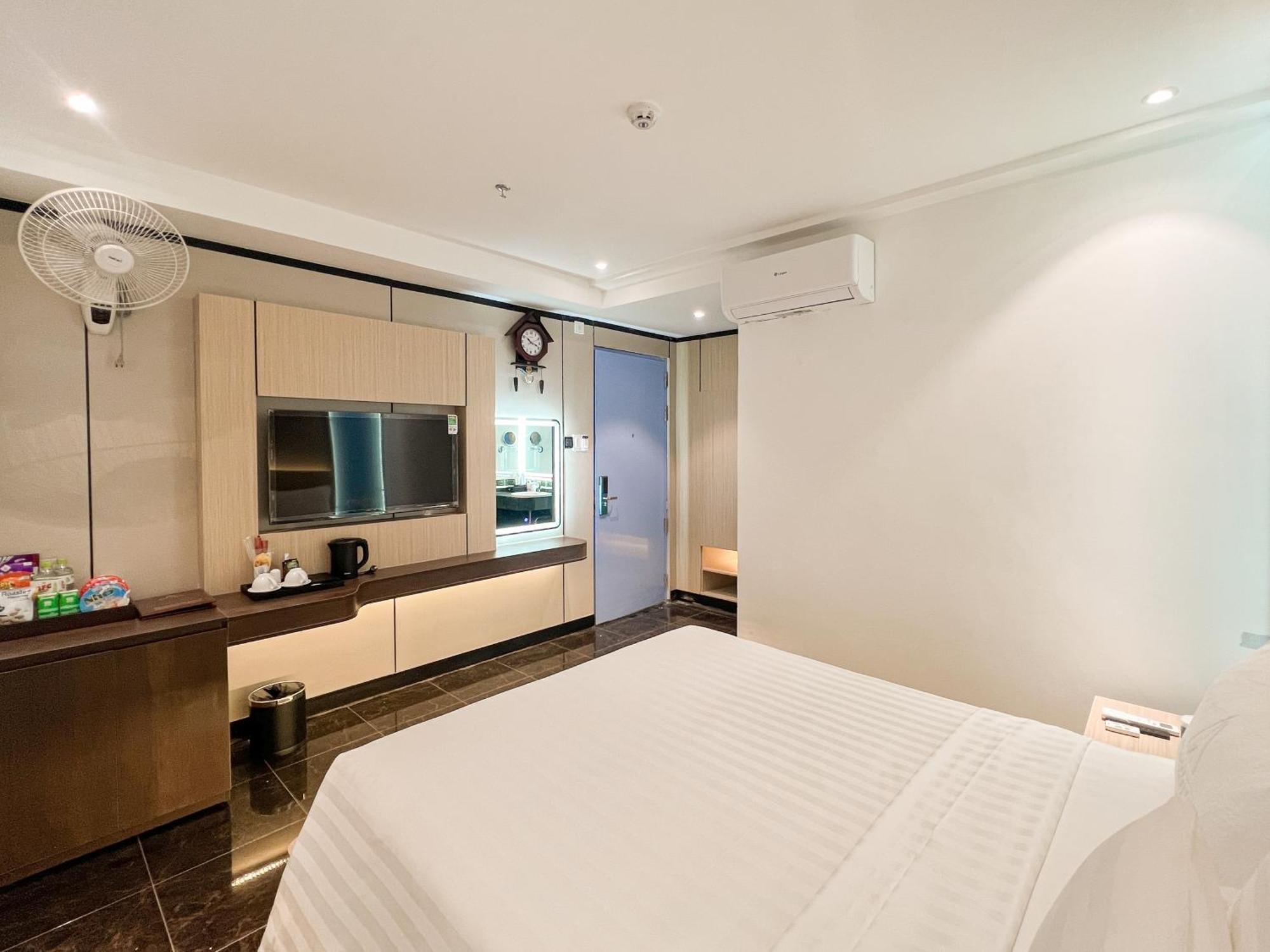 A25 Hotel - 277 Le Thanh Ton Hô Chi Minh-Ville Extérieur photo